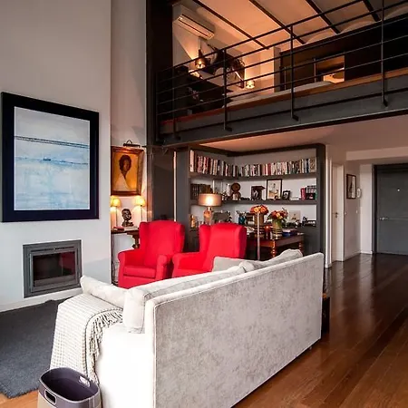 Luxurious And Bright Loft شقة Lisboa